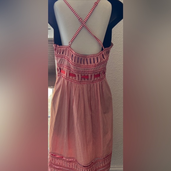 Dress - Picture 3 of 4